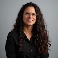 Angela Hansen of S.C. Swiderski, LLC Shares Why Renting From an Owner-Managed Company Offers Better Value in HelloNation Magazine