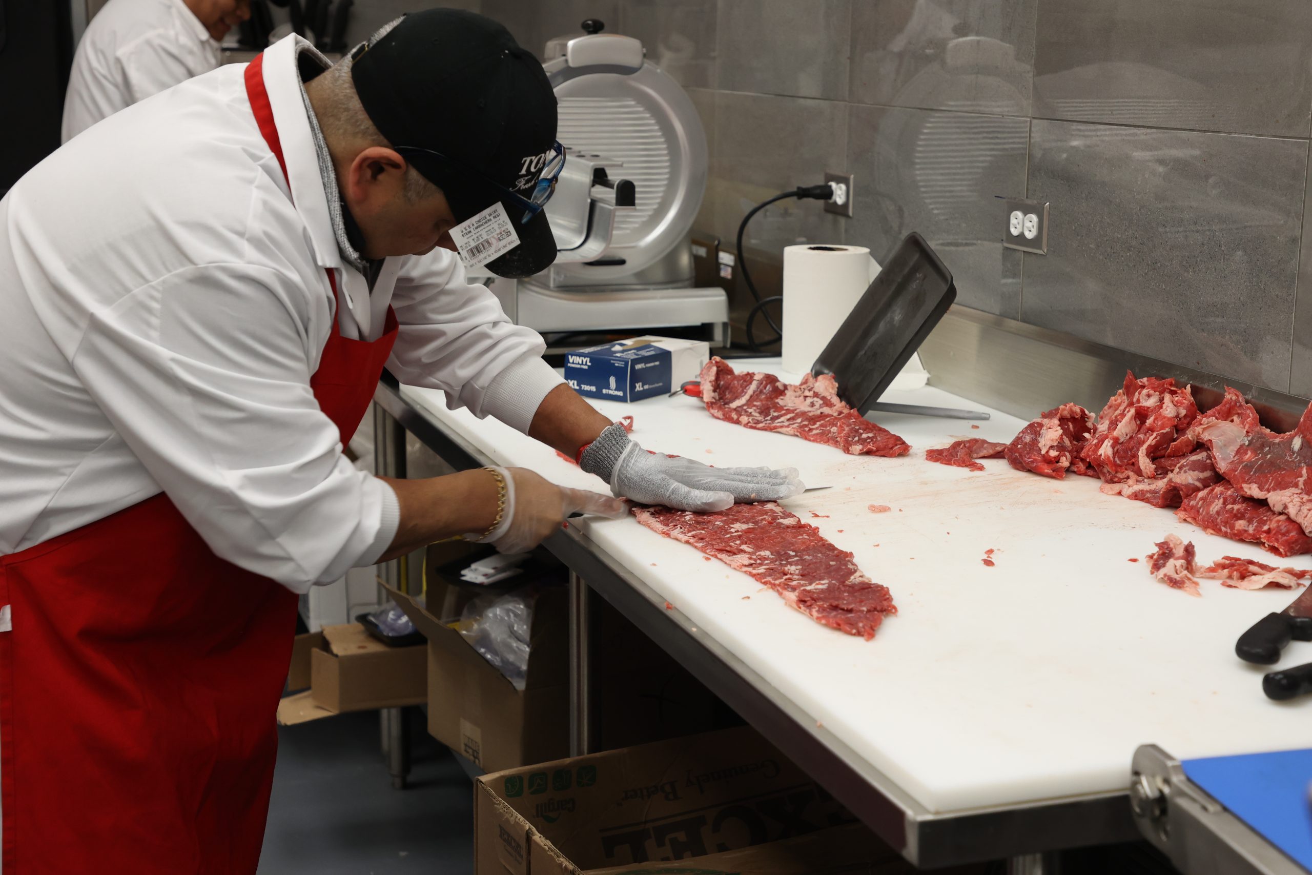 Heritage Grocers Group Launches “A Cut Above the Rest” Meat Campaign at Tony’s Fresh Market