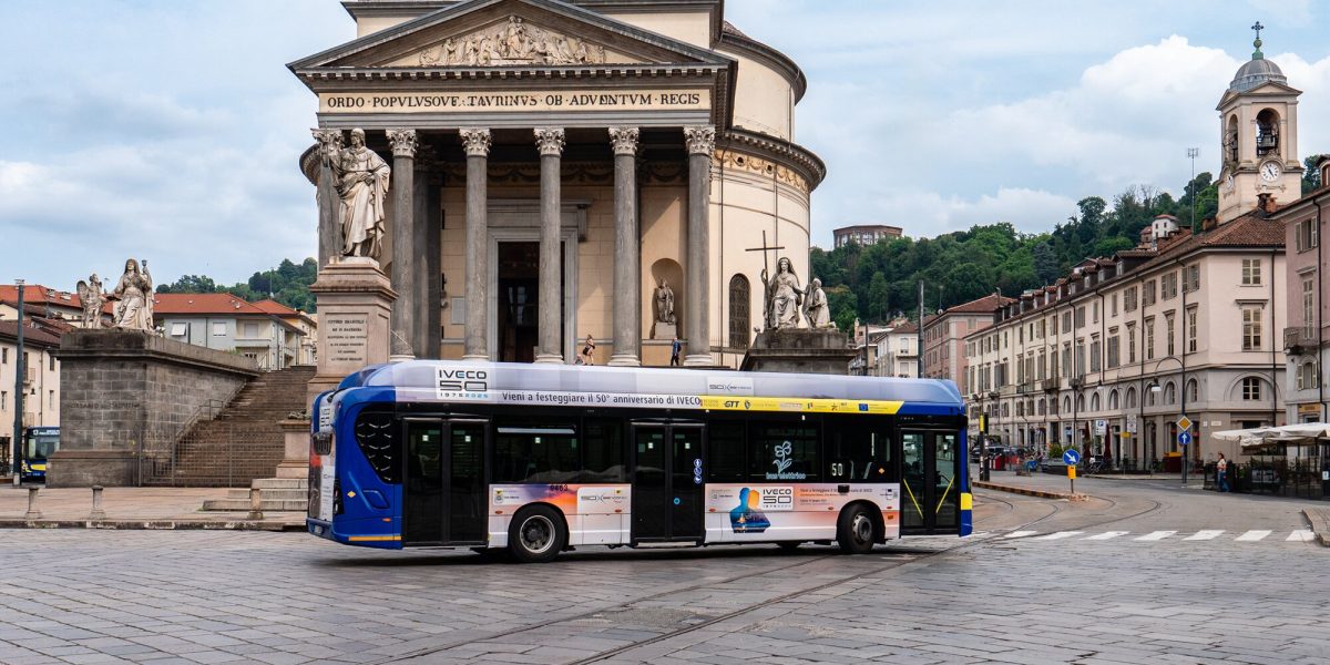 IVECO celebrates its 50th anniversary and sets in motion the spirit of the future