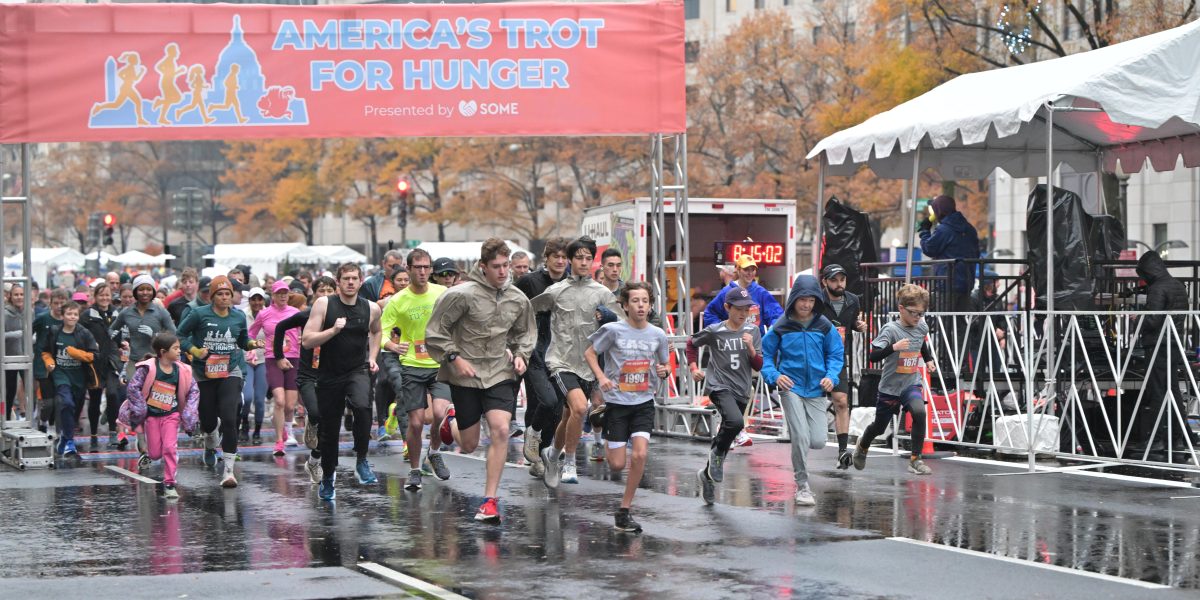 Thousands to Gather on Thanksgiving Morning for SOME’s 24th Annual Trot for Hunger 5K Washington, D.C.