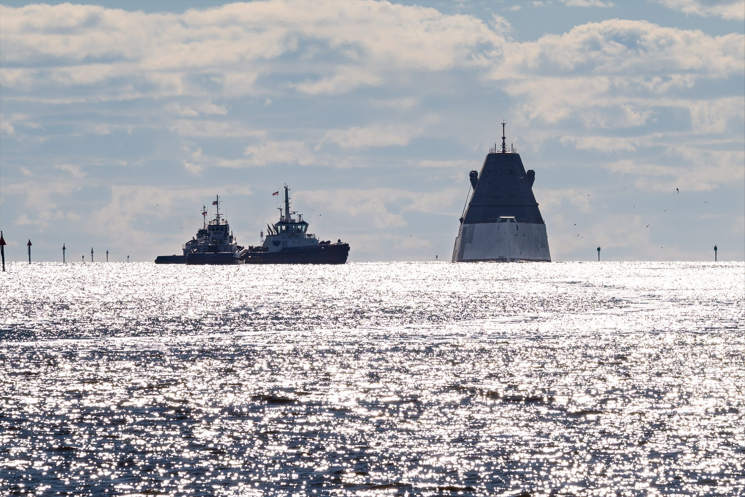 HII Completes Builder’s Sea Trials for USS Zumwalt (DDG 1000)