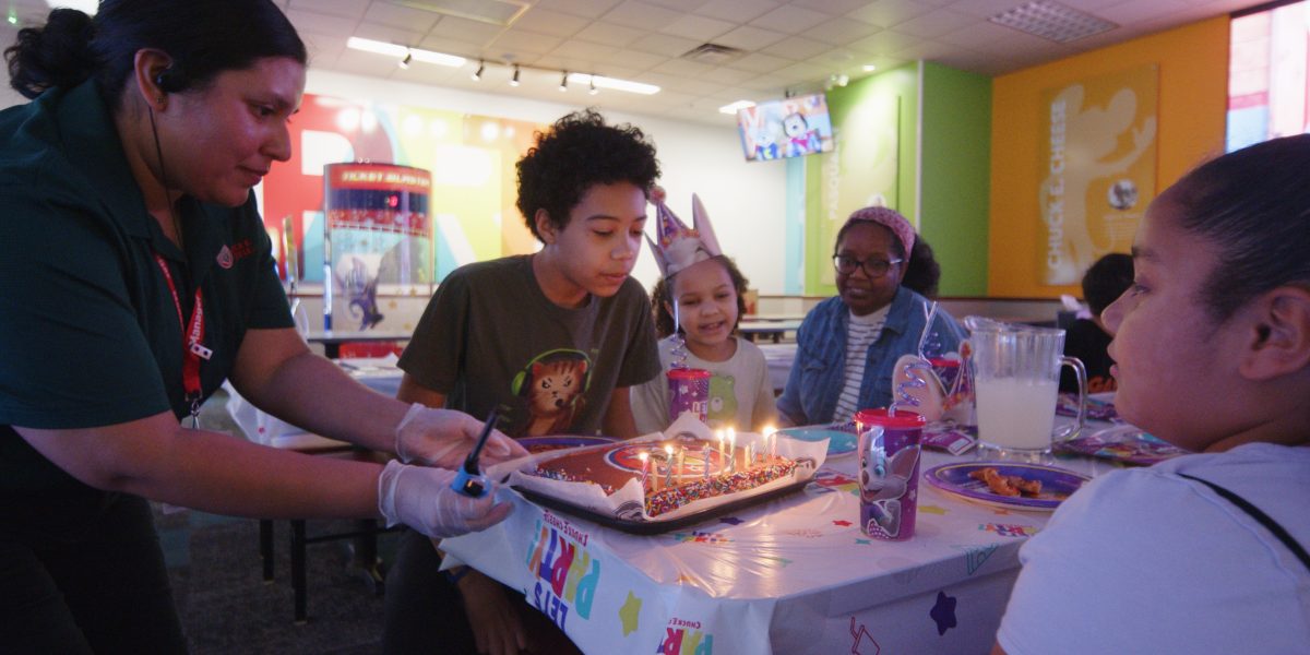 CHUCK E. CHEESE INTRODUCES SENSORY SENSITIVE BIRTHDAYS THIS WORLD AUTISM MONTH