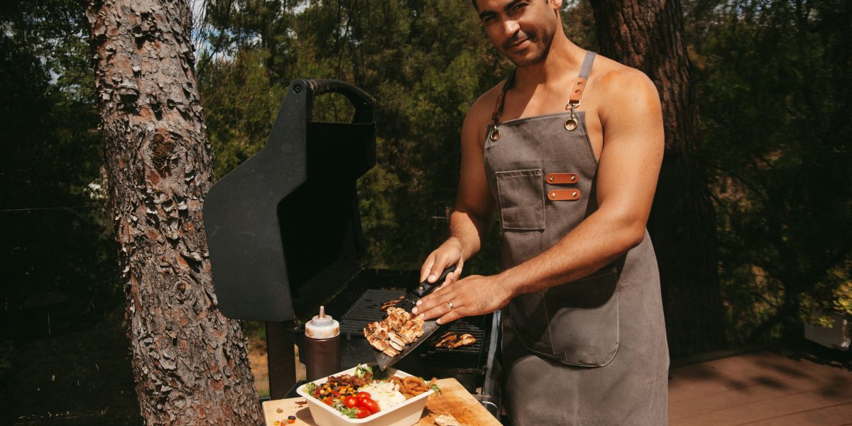 BBQ Chicken Salad Reminds Everyone That Hot Dads Eat Habit Salads