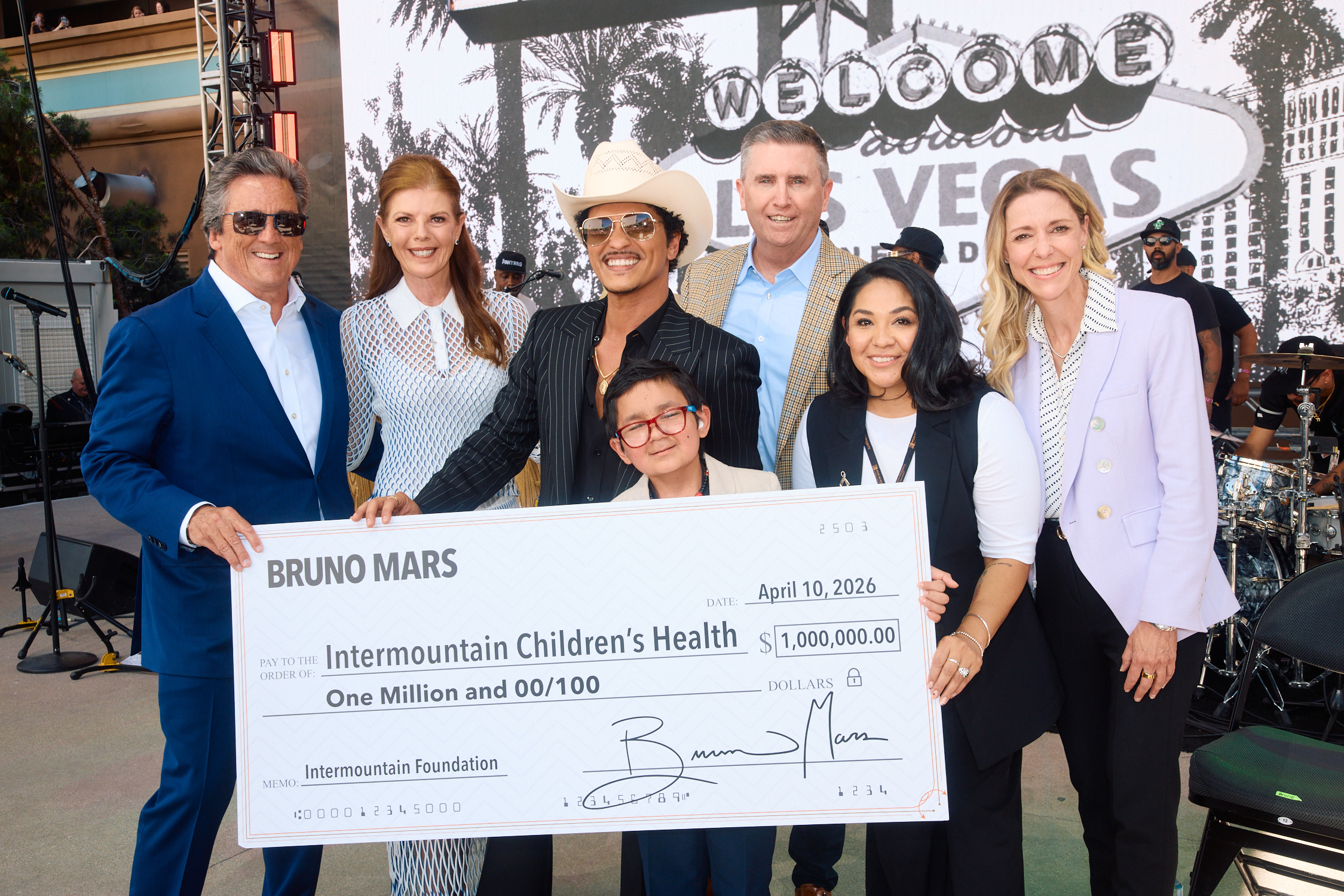 Bruno Mars Presents $1 Million Gift to Intermountain Health for the Future Nevada Children’s Hospital
