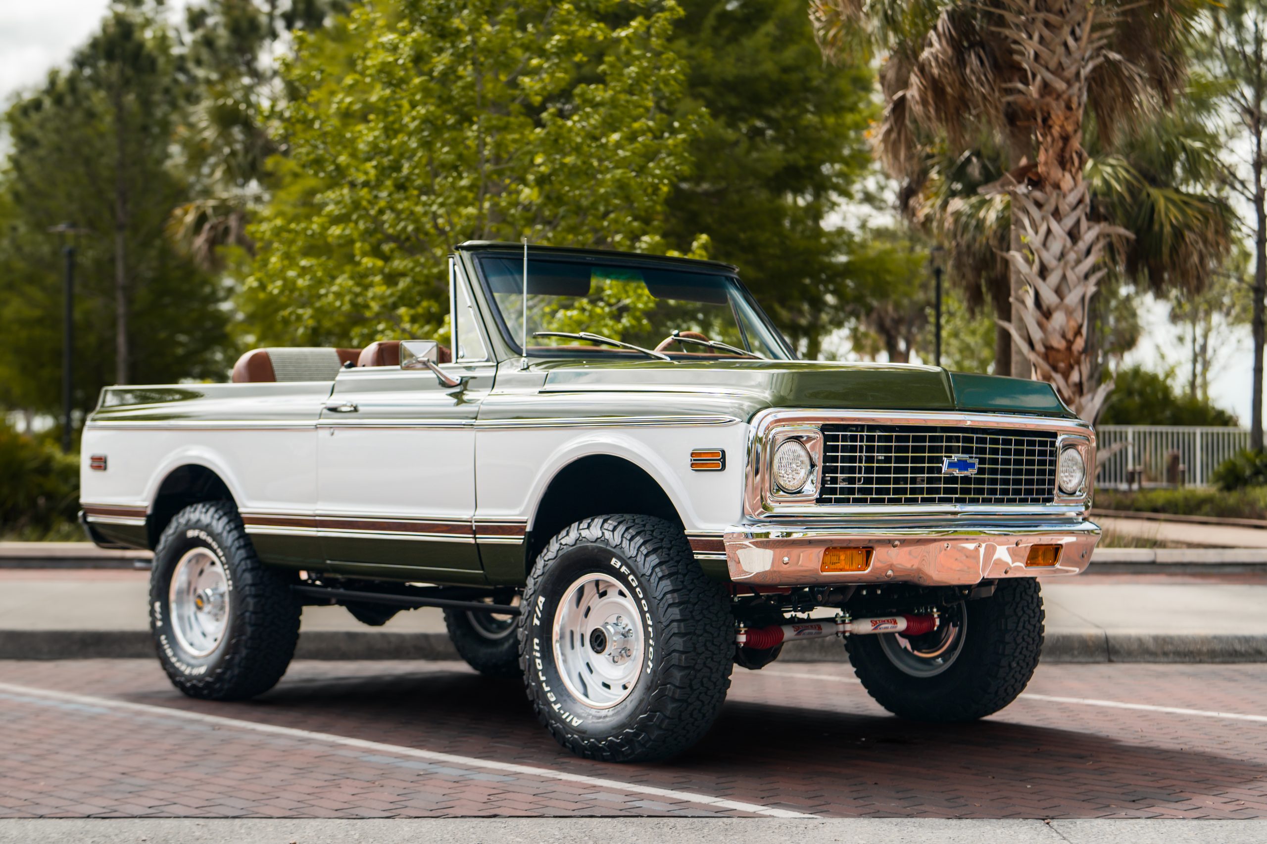 ECD Showcases Its Craftsmanship Capability with Its First 1972 Chevy K5 Blazer Commission for Collector