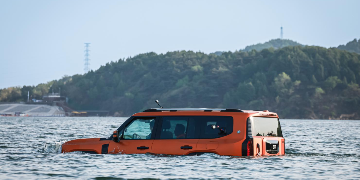 G700 Redefines All-Terrain Capability with GAIA Ark Tech Test
