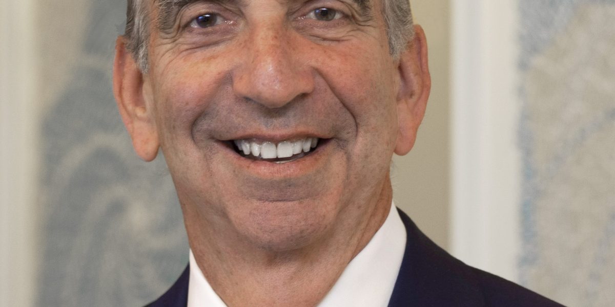 John B. Hess Named Chairman of the Mount Sinai Health System Boards of Trustees