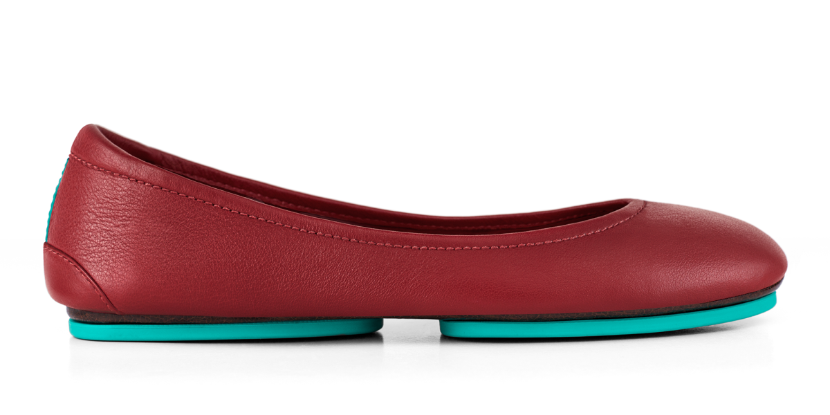 PinkPantheress Brings Ballet Flats to the Coachella Stage in Tieks
