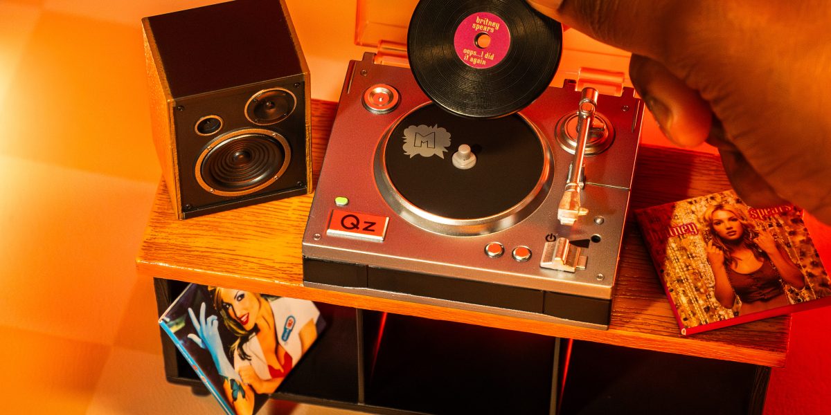 Real Music. Real Artists. Mini Size