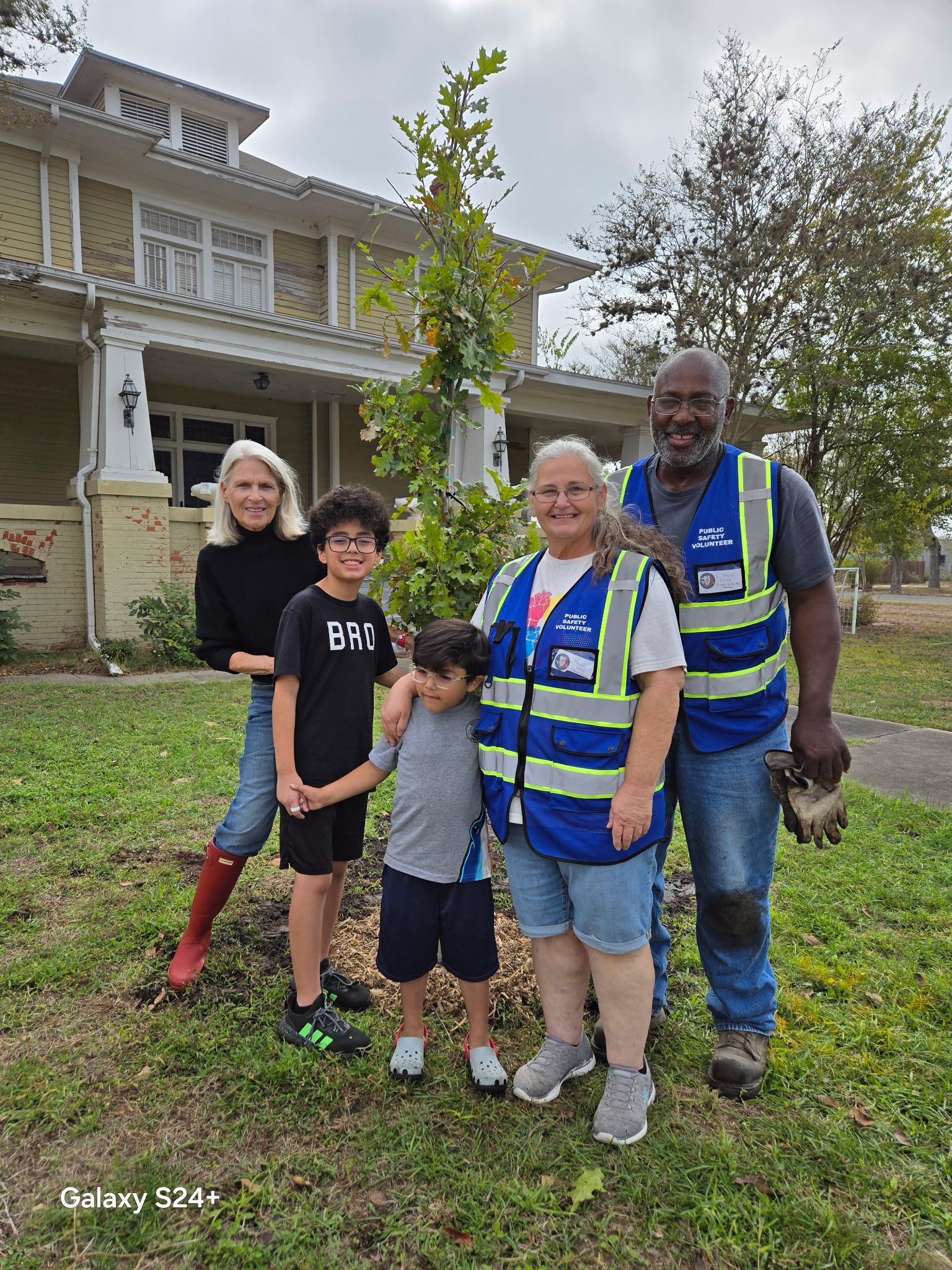 The Home Depot Foundation Funds Keep America Beautiful’s RETREET Program to Replant 1,000+ Trees After Disasters