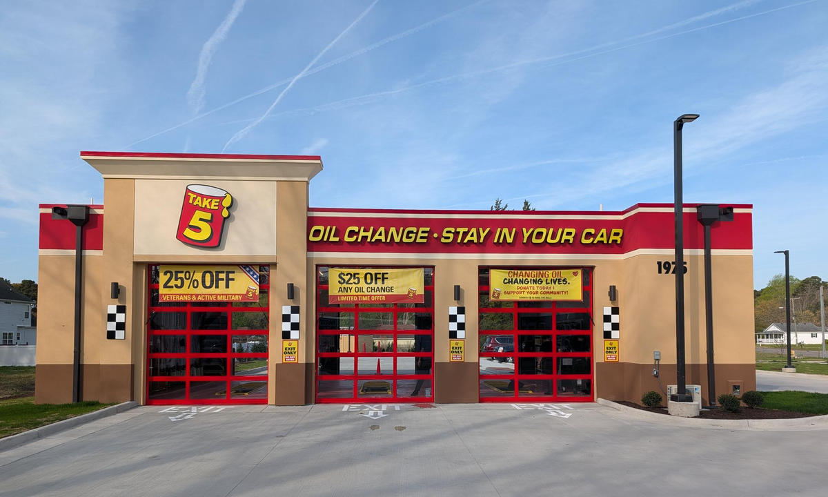 Take 5 Oil Change Opens First Local Shop in Suffolk, VA